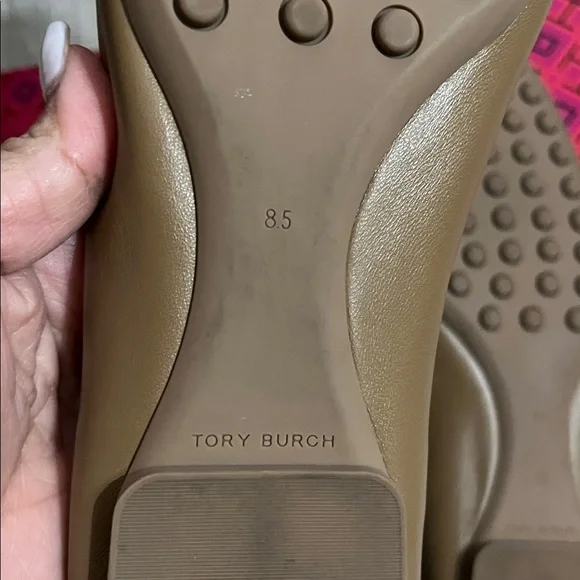 Tory Burch Tan Flats with Silver Logo - Picture 5 of 7
